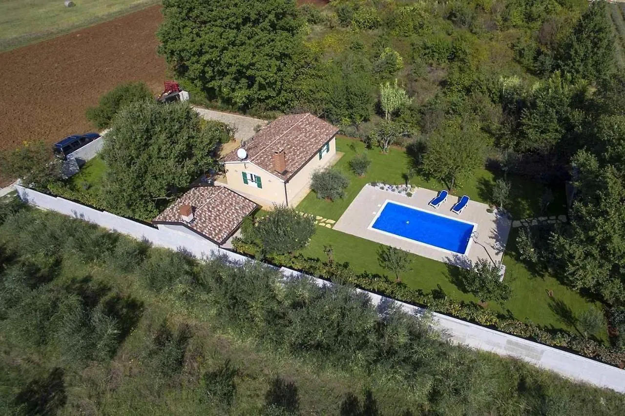 Villa Oliva Poreč 0*,  Horvátország